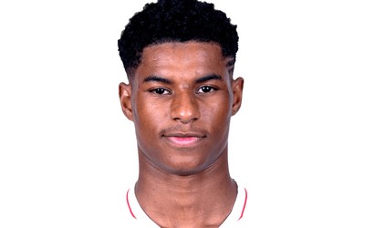 球探体育热评-利瓦科维奇扑救让全场起立鼓掌